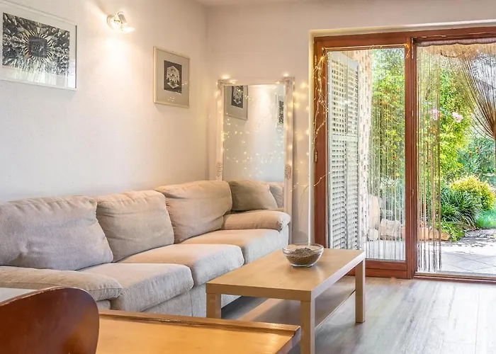 Ruj * Zambratija (Istria)